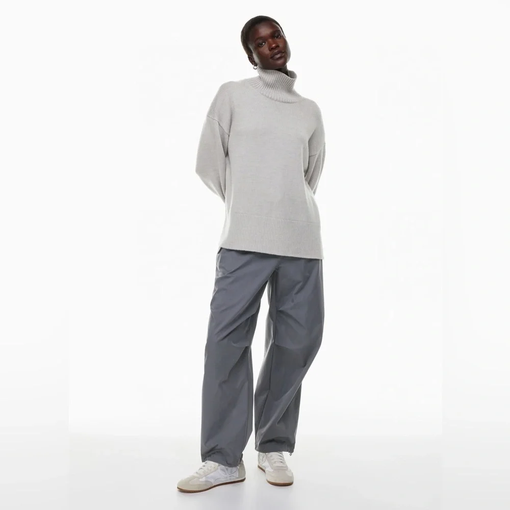 The Group Emerson Pant in Serpent Grey Size 0 Aritzia #107651 - Picture 2 of 13